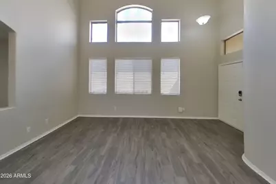 10508 W Coronado Road, Avondale, AZ 85392 - Photo 2
