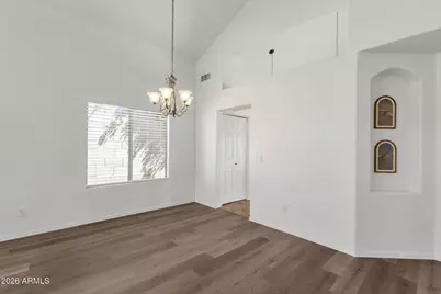 16033 S 17th Lane, Phoenix, AZ 85045 - Photo 10