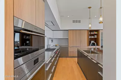 5000 N Camelback Ridge Drive #208, Scottsdale, AZ 85251 - Photo 4