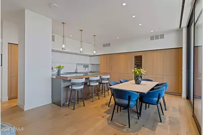 5000 N Camelback Ridge Drive #208, Scottsdale, AZ 85251 - Photo 6