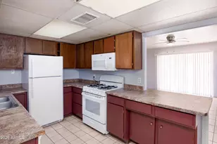 5102 N 20th Ave, Phoenix, AZ 85015 - Photo 14