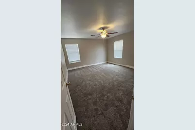 9533 N 82nd Avenue, Peoria, AZ 85345 - Photo 6