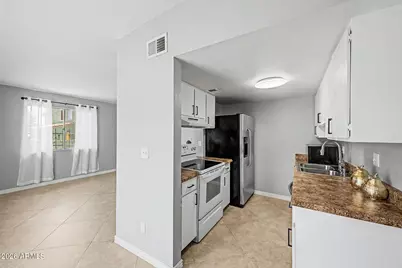 803 E Cochise Drive, Phoenix, AZ 85020 - Photo 4