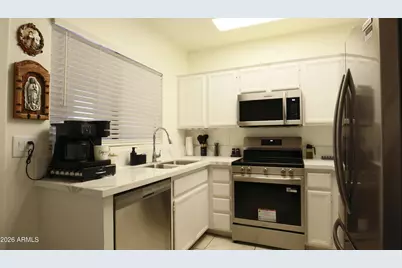 7801 N 44th Drive #1142, Glendale, AZ 85301 - Photo 4