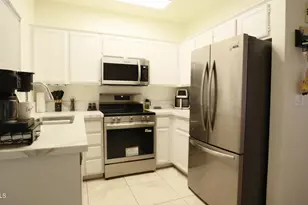 7801 N 44th Dr, Glendale, AZ 85301 - Photo 1