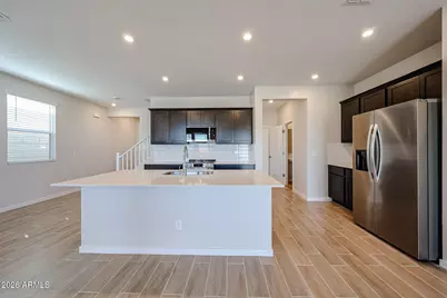 17377 W Villa Hermosa Lane, Surprise, AZ 85387 - Photo 4