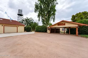 253 E Tremaine Dr, Chandler, AZ 85225 - Photo 94