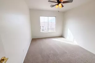 2464 W Warren Dr, Anthem, AZ 85086 - Photo 16
