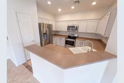 2464 W Warren Drive, Anthem, AZ 85086 - Photo 6