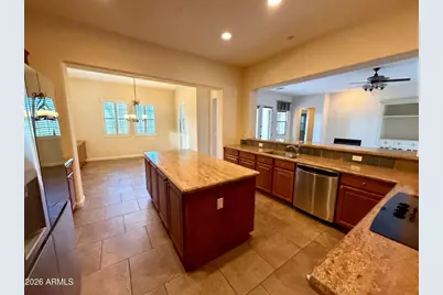 12435 W Red Hawk Drive, Peoria, AZ 85383 - Photo 6