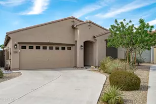 17452 W Spring Dr, Goodyear, AZ 85338 - Photo 4