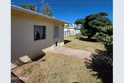 100 E Pima Street, Huachuca City, AZ 85616 - Photo 12
