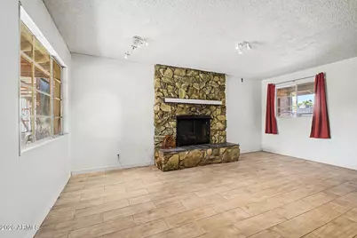 2109 W Keim Drive, Phoenix, AZ 85015 - Photo 6