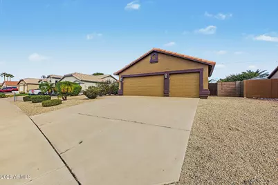 981 S Canal Drive, Gilbert, AZ 85296 - Photo 2