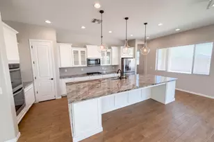 4511 N 93rd Dr, Phoenix, AZ 85037 - Photo 2