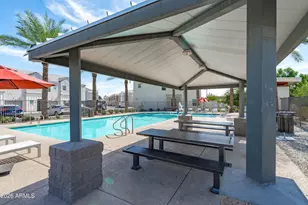 2257 W Echo Ln, Phoenix, AZ 85021 - Photo 38