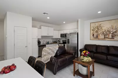 2257 W Echo Lane, Phoenix, AZ 85021 - Photo 8