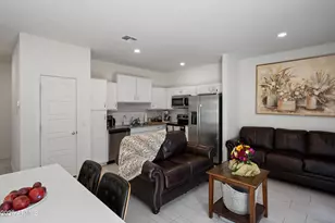 2257 W Echo Ln, Phoenix, AZ 85021 - Photo 8