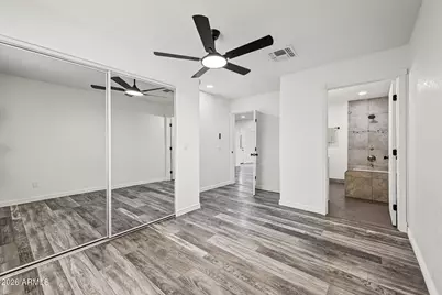 8221 N 31st Avenue, Phoenix, AZ 85051 - Photo 14