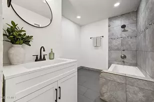 8221 N 31st Ave, Phoenix, AZ 85051 - Photo 22