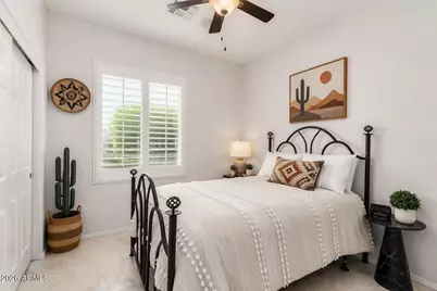 1845 W Owens Way, Anthem, AZ 85086 - Photo 14