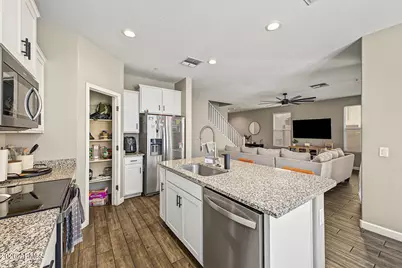 1255 N Arizona Avenue #1122, Chandler, AZ 85225 - Photo 8