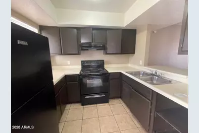 2802 E Monte Cristo Avenue #101, Phoenix, AZ 85032 - Photo 4