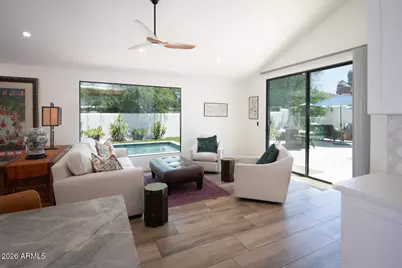 4440 E Camelback Road #28, Phoenix, AZ 85018 - Photo 12