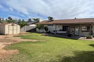 3932 W Becker Ln, Phoenix, AZ 85029 - Photo 2