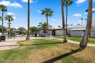 8580 E Indian School Rd, Scottsdale, AZ 85251 - Photo 28