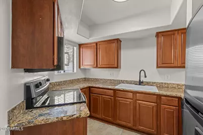 935 N Granite Reef Road #102, Scottsdale, AZ 85257 - Photo 10