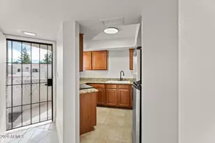 935 N Granite Reef Rd, Scottsdale, AZ 85257 - Photo 8