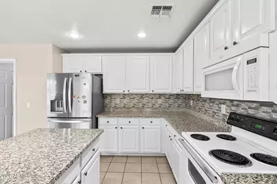 691 E Christopher Street, San Tan Valley, AZ 85140 - Photo 28