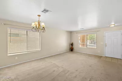 691 E Christopher Street, San Tan Valley, AZ 85140 - Photo 12