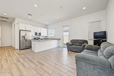 17599 W Victory Street, Goodyear, AZ 85338 - Photo 22