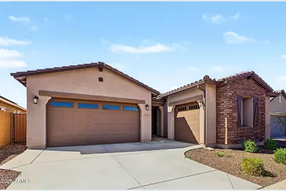 17599 W Victory Street, Goodyear, AZ 85338 - Photo 2