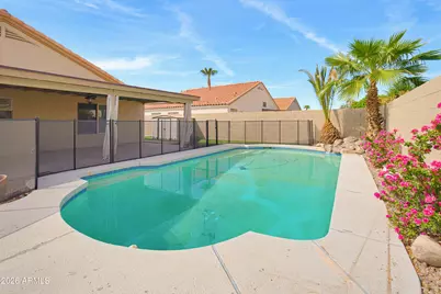 9168 W Saint John Road, Peoria, AZ 85382 - Photo 4