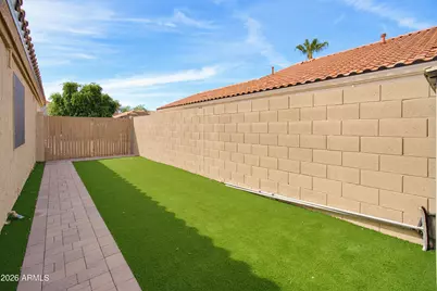 9168 W Saint John Road, Peoria, AZ 85382 - Photo 6