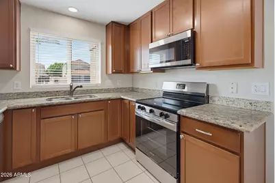 9168 W Saint John Road, Peoria, AZ 85382 - Photo 10