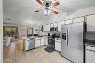725 E Long Ave, Buckeye, AZ 85326 - Photo 2