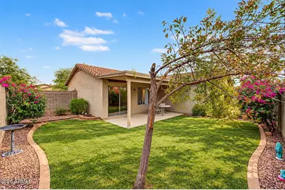 725 E Long Avenue, Buckeye, AZ 85326 - Photo 30