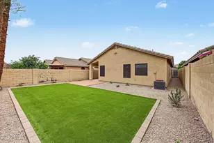 3357 E Blackhawk Dr, Phoenix, AZ 85050 - Photo 32