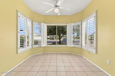 18373 N Shimmer Lane, Surprise, AZ 85374 - Photo 8