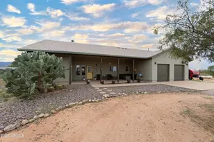 6610 S Cavalry Ln, Hereford, AZ 85615 - Photo 2
