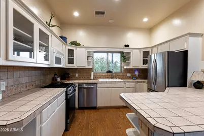 6610 S Cavalry Lane, Hereford, AZ 85615 - Photo 8