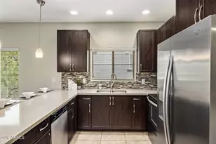5450 E Deer Valley Dr, Phoenix, AZ 85054 - Photo 8