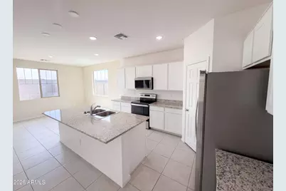 4617 S 108th Avenue, Tolleson, AZ 85353 - Photo 6