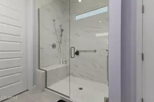 10240 W Lone Cactus Dr, Peoria, AZ 85382 - Photo 28