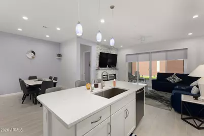 10240 W Lone Cactus Drive, Peoria, AZ 85382 - Photo 16