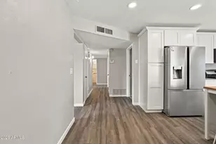 218 W Beautiful Ln, Phoenix, AZ 85041 - Photo 6
